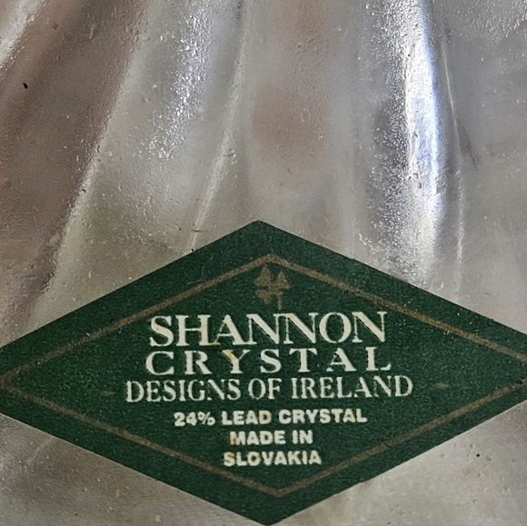 Shannon Crystal Lead Crystal Vase - Picture 4 of 11